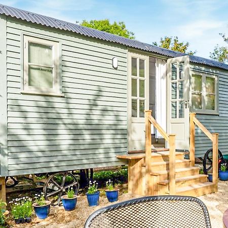 Fig Tree Shepherds Hut บริดพอร์ต ภายนอก รูปภาพ